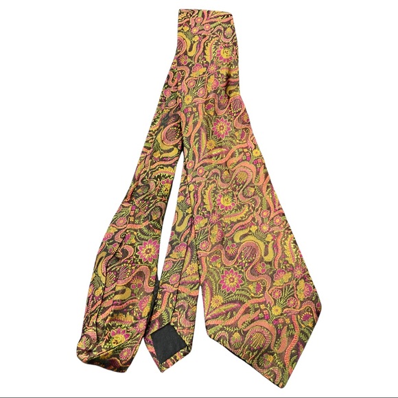 🔥4 for $20🔥Hand stitched silk brocade tie Mix and match!!! - Picture 3 of 3
